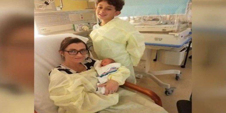 USA: si improvvisa ostetrico a soli 10 anni e aiuta la mamma a partorire