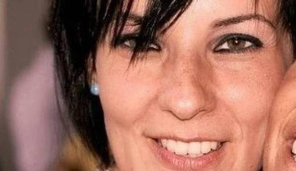 Ancona, mamma muore di tumore a 39 anni. Dal letto d’ospedale aiutava gli altri