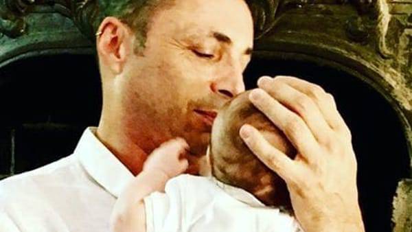 Alex Britti papà: la prima foto social con il figlio Edoardo